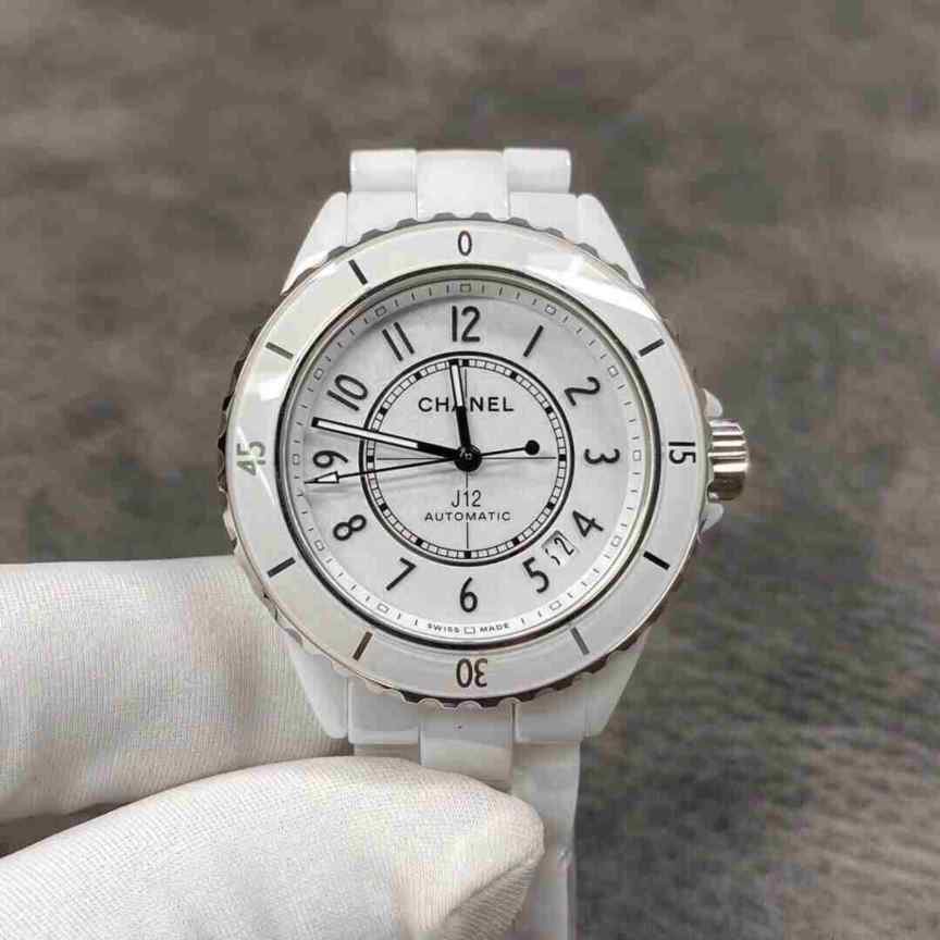 仿的香奈儿手表多少钱一个_蓝宝石水晶玻璃_尺寸38/33MM_J12系列_904精钢_BV工厂